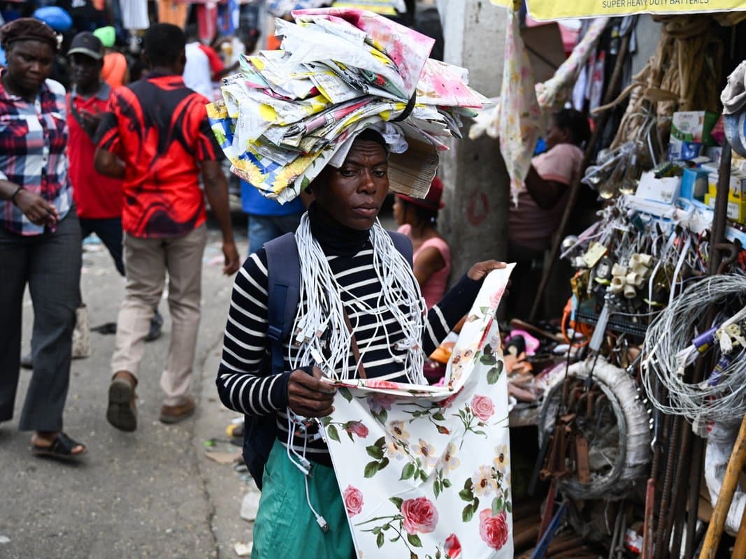El Salvador dërgon 2,000 ushtarë në Haiti, zgjedhjet shtyhen sërish